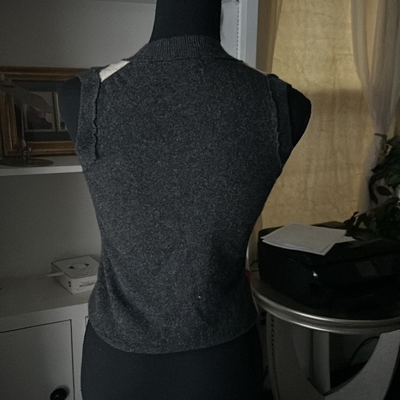 J Crew Sweater Vest women’s small Argyle gray,pink and cream - Picture 7 of 7